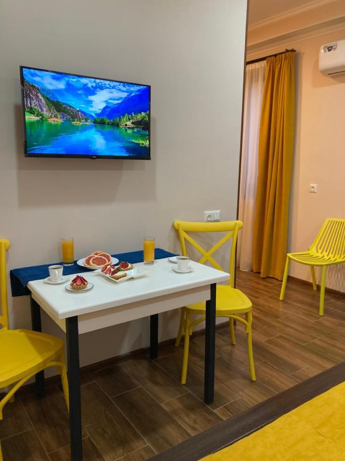 Borjomi Yellow Hotel Eksteriør bilde